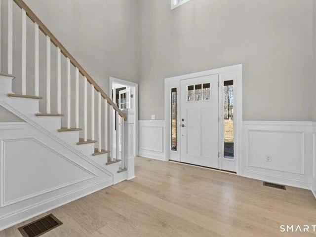house with 4 bedroom, East Lyme CT ES105614972