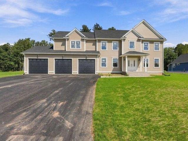 house with 4 bedroom, East Longmeadow MA ES105575655