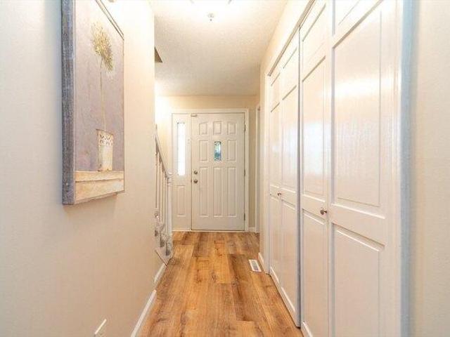 house with 4 bedroom, East Longmeadow MA ES105286794