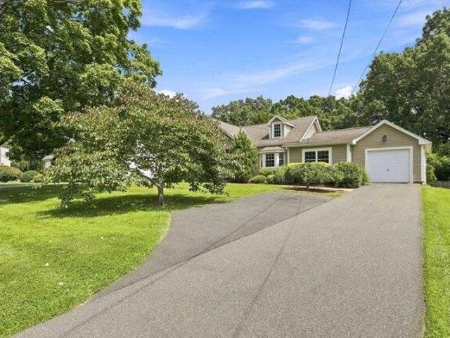 house with 4 bedroom, East Longmeadow MA ES105331398