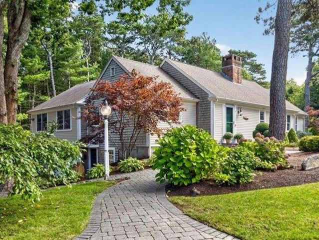 house with 4 bedroom, East Sandwich MA ES105649643