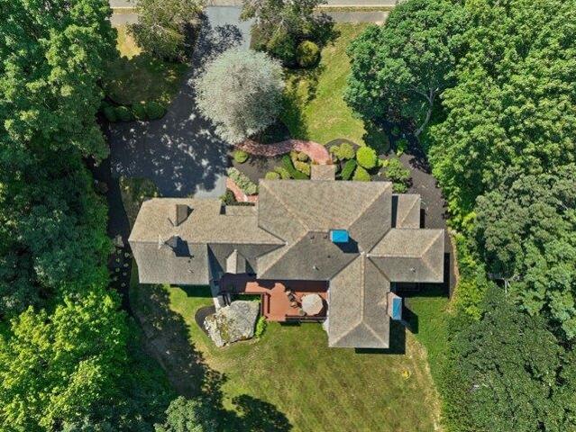 house with 4 bedroom, Easton MA ES105425833