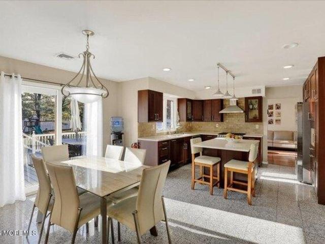house with 4 bedroom, Eatontown NJ ES105275290
