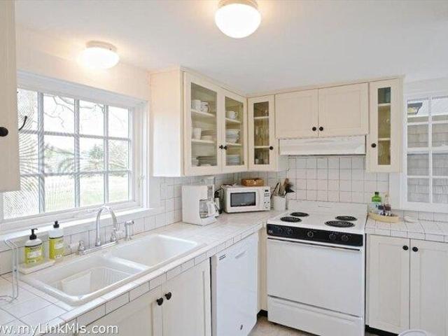 house with 4 bedroom, Edgartown MA ES105649840