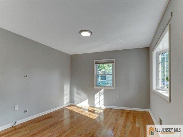 house with 4 bedroom, Edison NJ ES105292553
