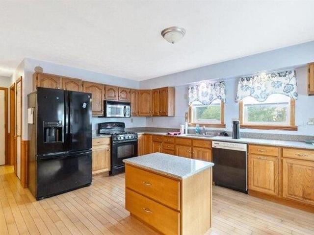 house with 4 bedroom, Enosburg Falls VT ES104481804
