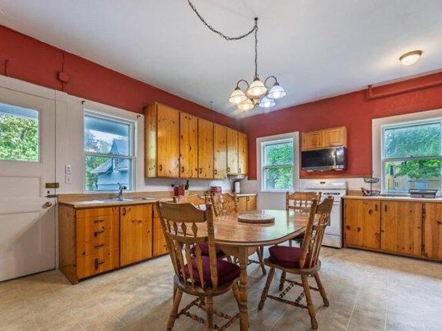 house with 4 bedroom, Enfield NH ES105439443