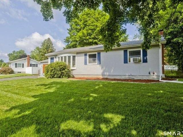house with 4 bedroom, Enfield CT ES105552077
