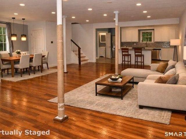 house with 4 bedroom, Enfield CT ES105577361