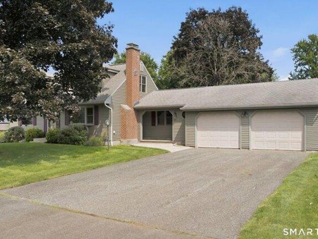 house with 4 bedroom, Enfield CT ES105591177