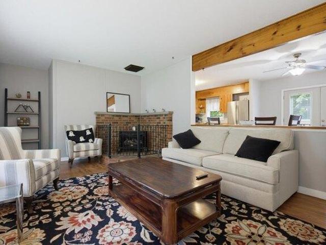 house with 4 bedroom, Epping NH DS104191184