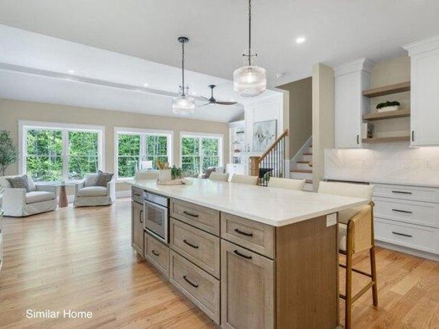 house with 4 bedroom, Exeter NH ES105441929