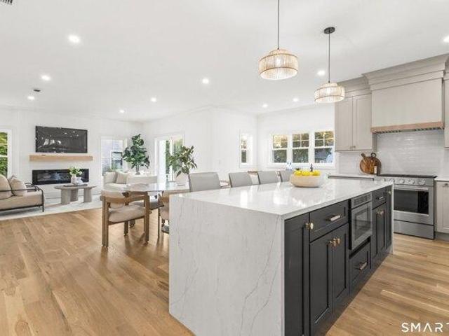 house with 4 bedroom, Fairfield CT ES105561478