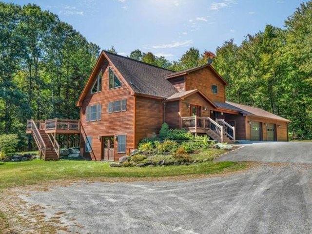 house with 4 bedroom, Fairfield ME ES105768556