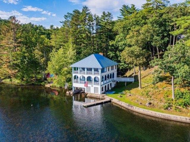 house with 4 bedroom, Fairlee VT ES105578416