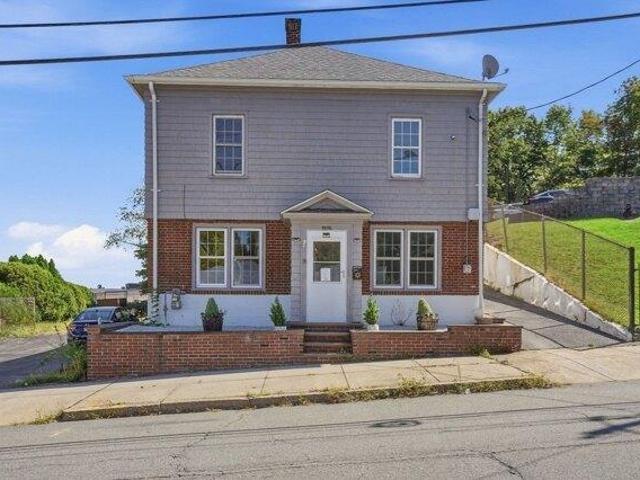 house with 4 bedroom, Fall River MA ES105711074