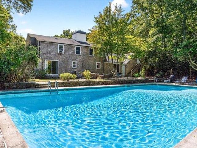 house with 4 bedroom, Falmouth MA ELS105290791