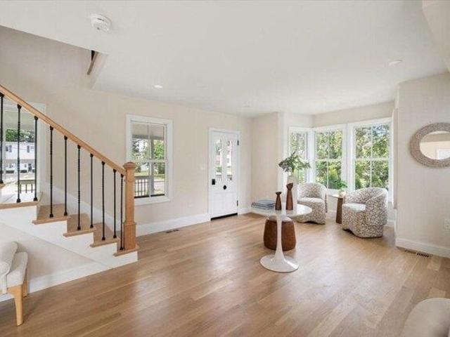 house with 4 bedroom, Falmouth MA ES105288257