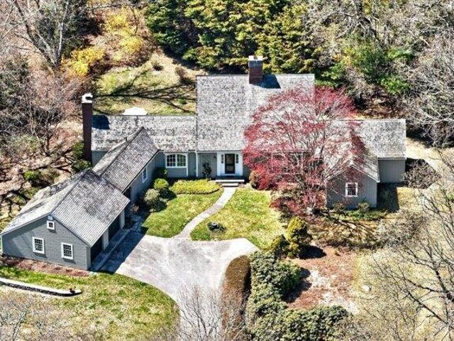 house with 4 bedroom, Falmouth MA ES105515222