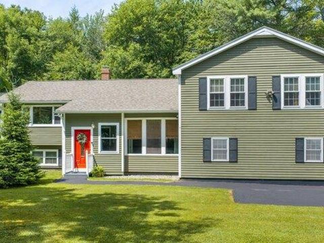 house with 4 bedroom, Falmouth ME ES105629435