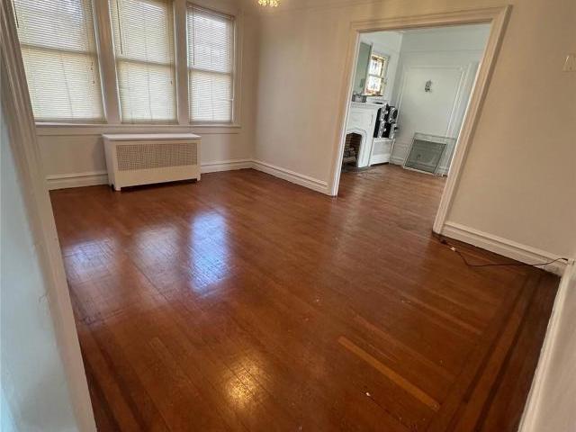 house with 4 bedroom, Far Rockaway NY DS72691999