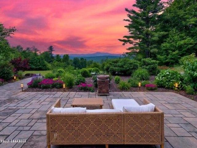 house with 4 bedroom, Farmington ME ES105771195