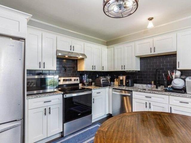 house with 4 bedroom, Fitchburg MA ES104331595