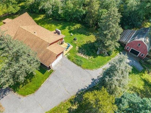 house with 4 bedroom, Foster RI ES105142259