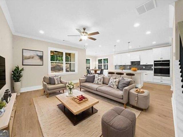 house with 4 bedroom, Flowery Branch GA ES104902756
