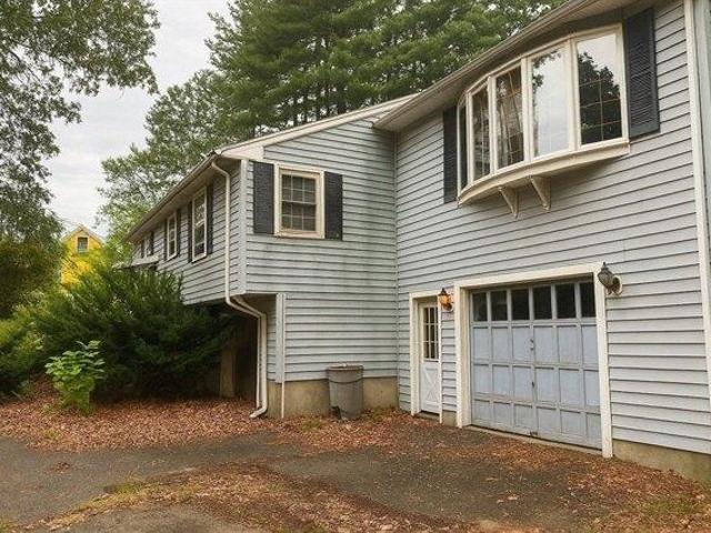 house with 4 bedroom, Framingham MA ES105341310