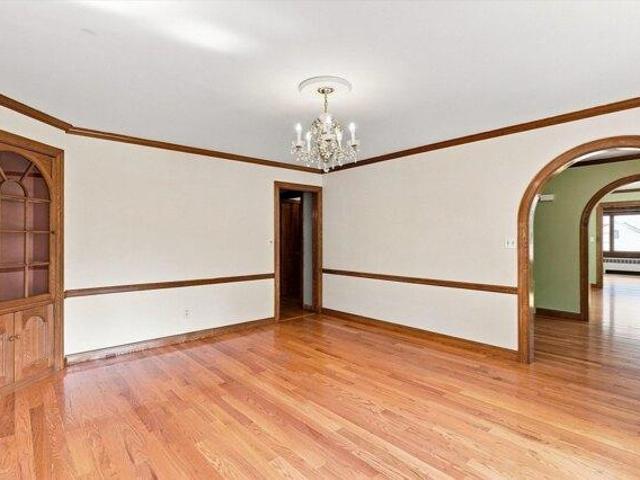 house with 4 bedroom, Framingham MA ES105418542