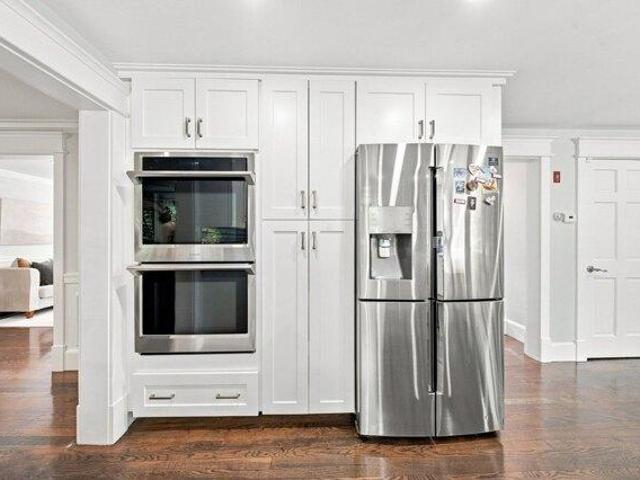 house with 4 bedroom, Framingham MA ES105419248