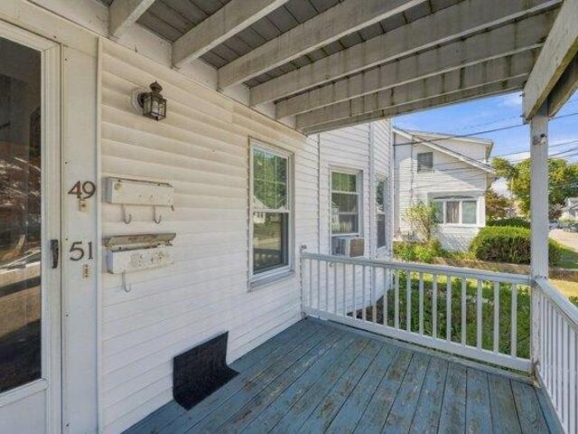 house with 4 bedroom, Framingham MA ES105611918