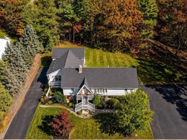 house with 4 bedroom, Franklin MA ES105558200