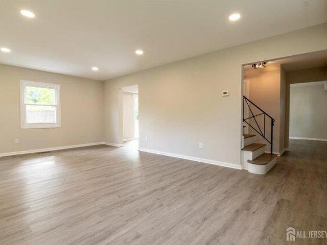 house with 4 bedroom, Franklin NJ ES105278612