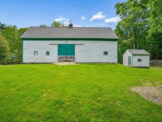 house with 4 bedroom, Fremont NH ES104541675