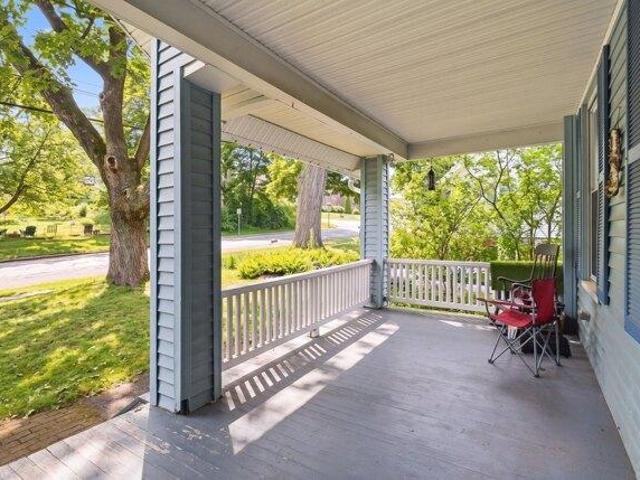 house with 4 bedroom, Gardner MA ES105493949
