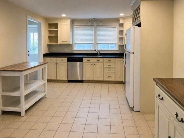 house with 4 bedroom, Georgetown MA ES105558600