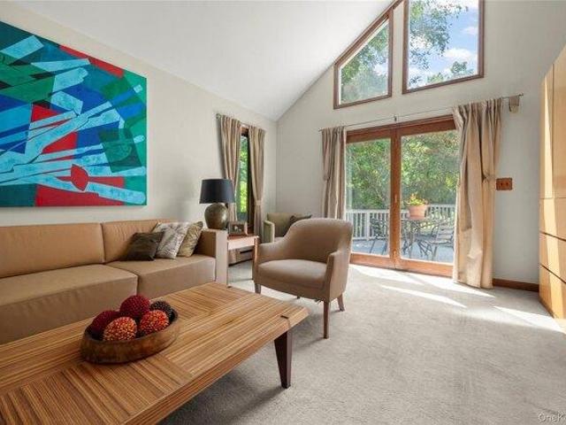 house with 4 bedroom, Germantown NY ES105291011