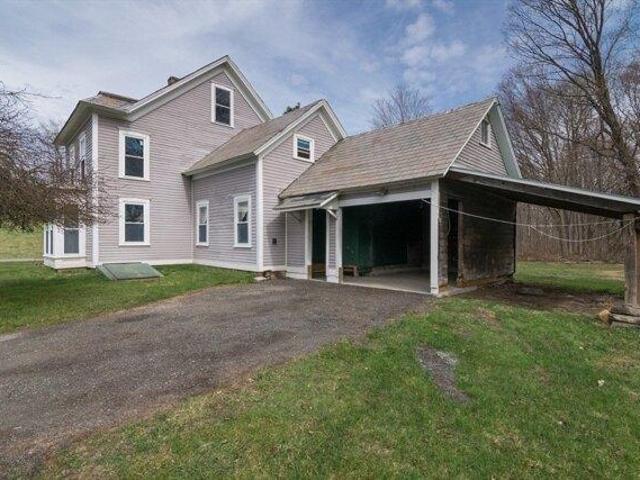 house with 4 bedroom, Gill MA ES105277428
