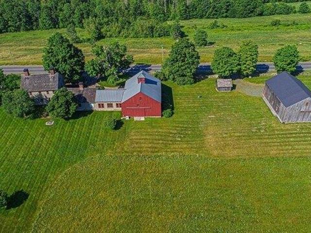 house with 4 bedroom, Gilmanton NH ES105439843