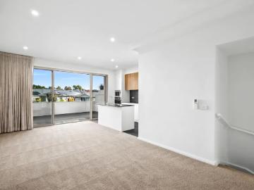 house with 4 bedroom, Googong ES102270619