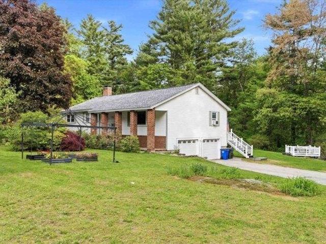 house with 4 bedroom, Goffstown NH ES104262298