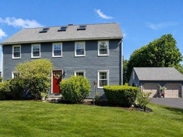 house with 4 bedroom, Gorham ME ES104300133