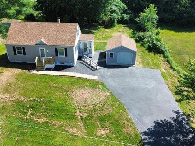 house with 4 bedroom, Gorham ME ES104329995