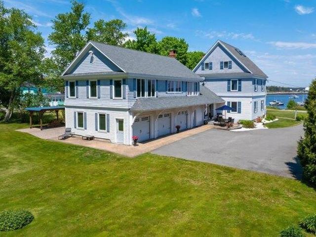 house with 4 bedroom, Gouldsboro ME ES105830758