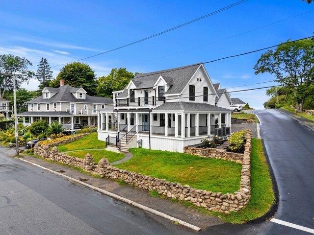 house with 4 bedroom, Gloucester MA ES105588577