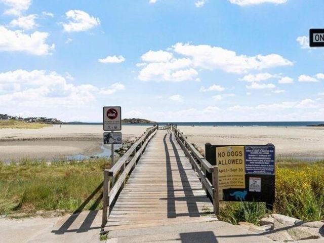 house with 4 bedroom, Gloucester MA ES105589957