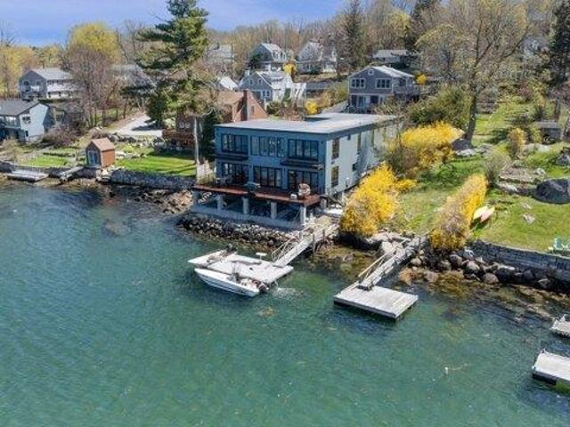 house with 4 bedroom, Gloucester MA ES105609897