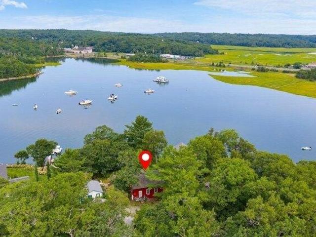 house with 4 bedroom, Gloucester MA ES105631824